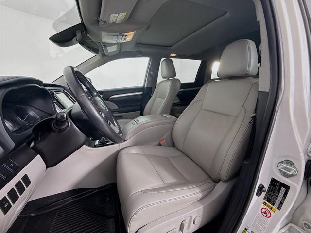 used 2019 Toyota Highlander Hybrid car