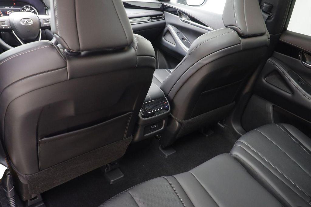 used 2025 INFINITI QX60 car, priced at $38,395