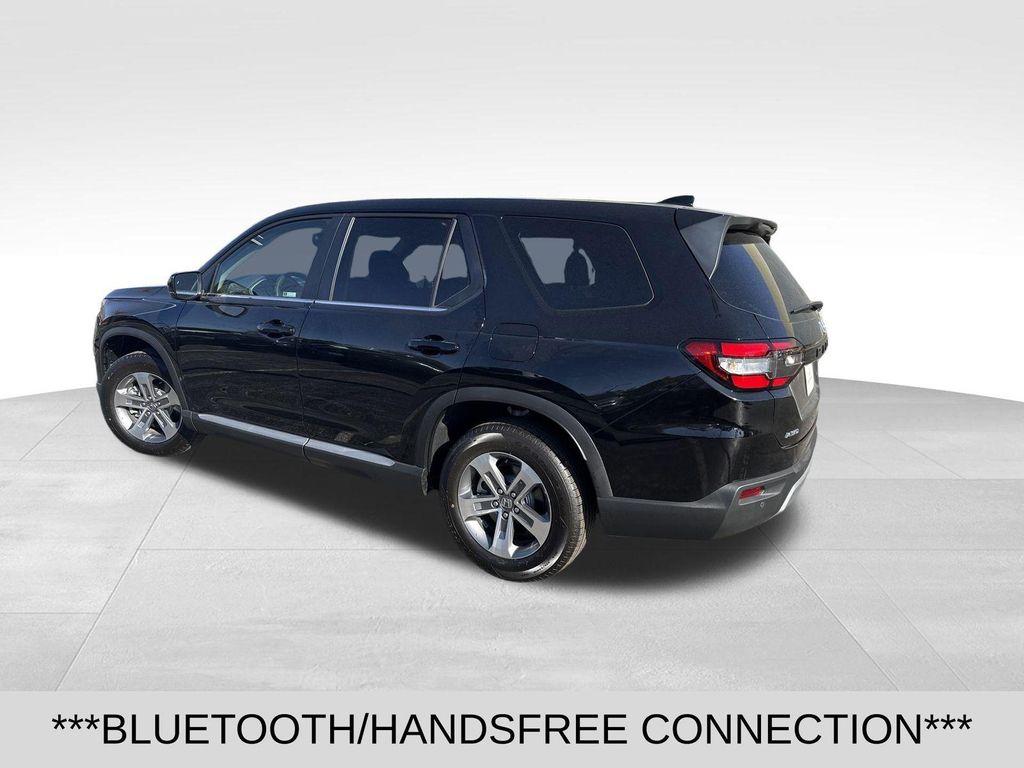 used 2025 Honda Pilot car, priced at $42,995