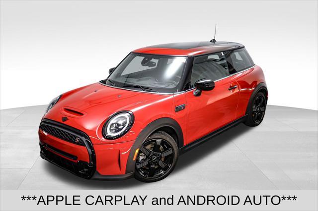 used 2024 MINI Hardtop car, priced at $27,995