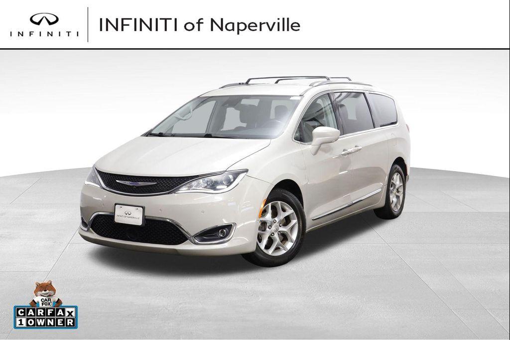 used 2019 Chrysler Pacifica car, priced at $12,995