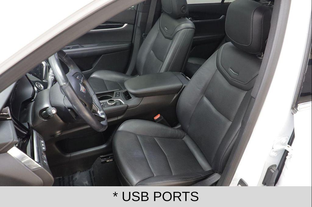 used 2020 Cadillac XT6 car, priced at $23,995