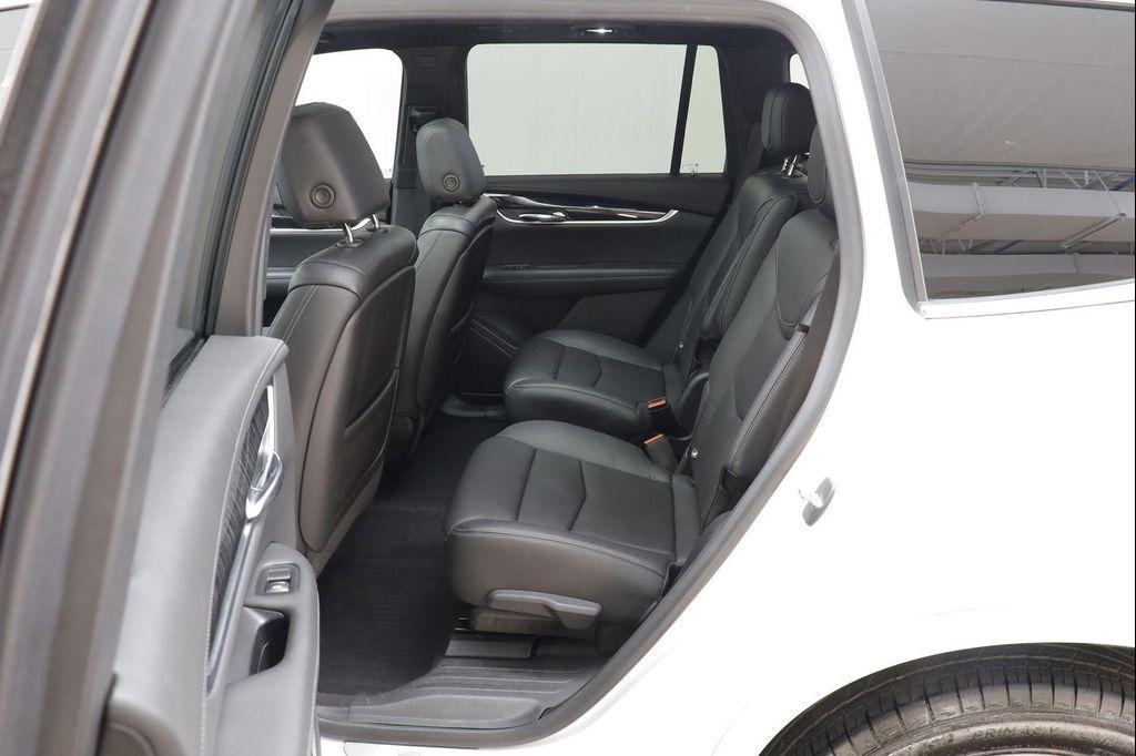 used 2020 Cadillac XT6 car, priced at $23,995