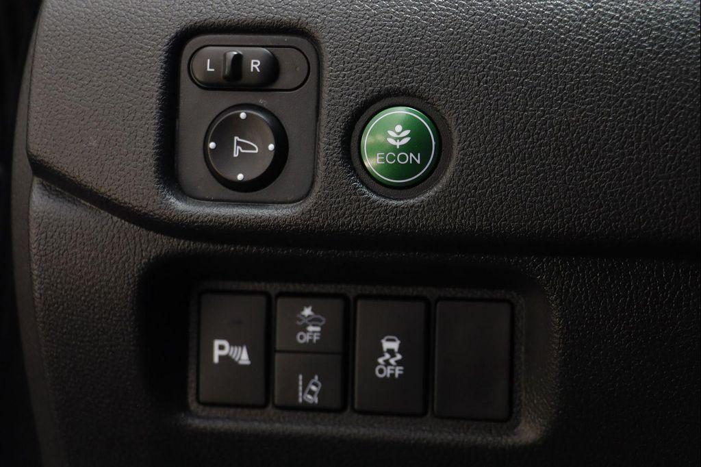used 2021 Honda Pilot car, priced at $23,995