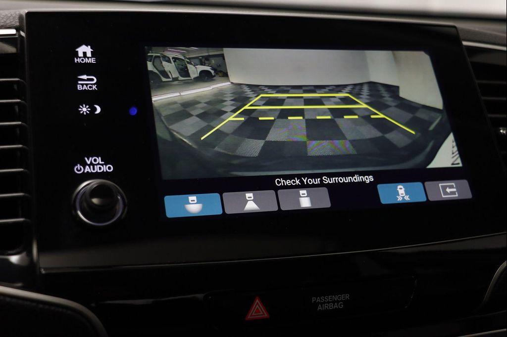 used 2021 Honda Pilot car, priced at $23,995