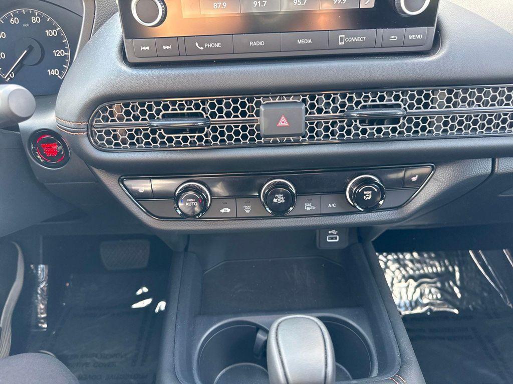 used 2025 Honda HR-V car, priced at $27,995