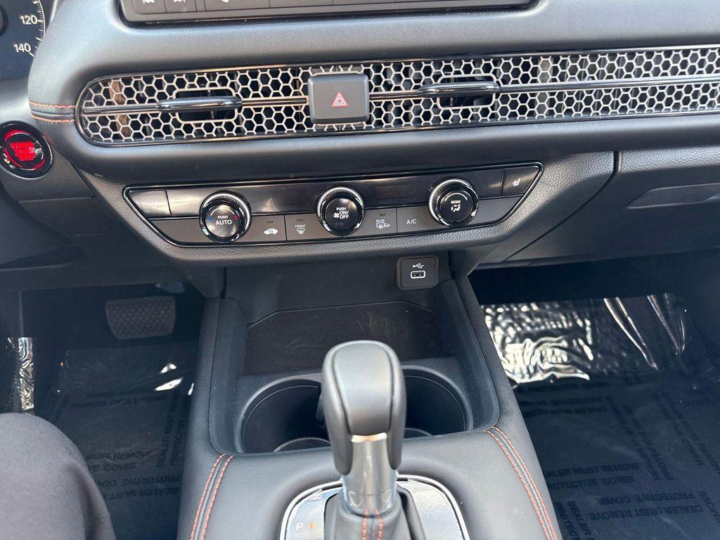 used 2025 Honda HR-V car, priced at $27,995