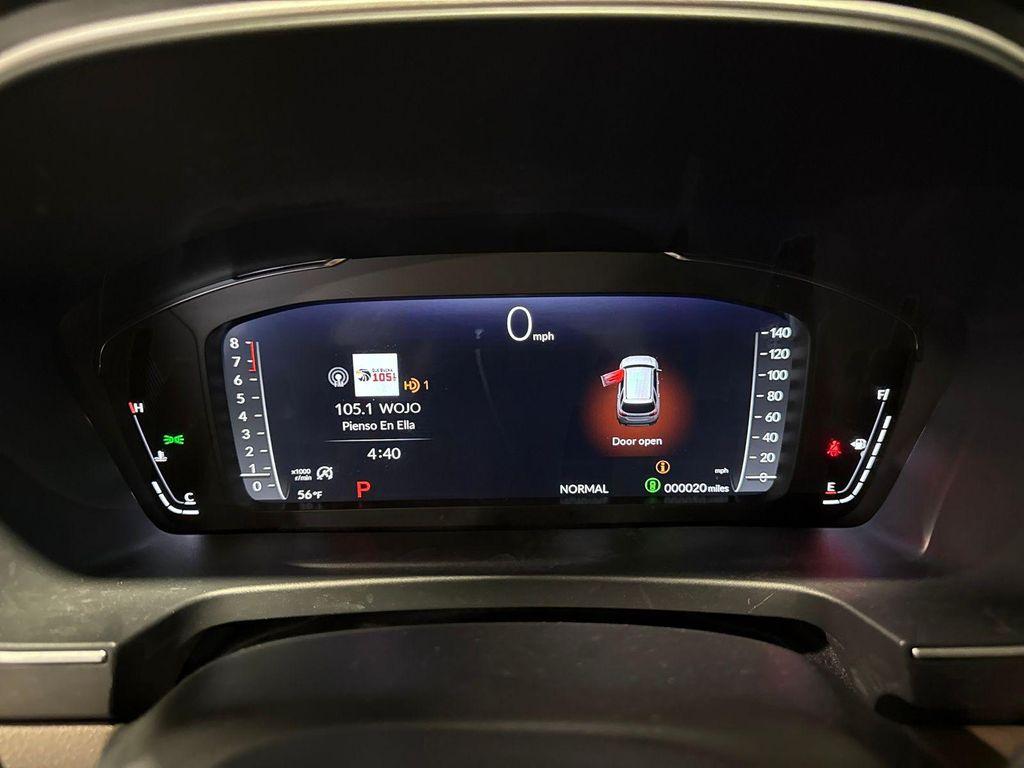 used 2025 Honda Pilot car, priced at $48,995