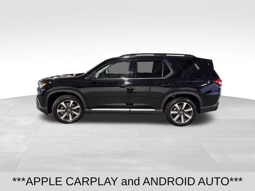 used 2025 Honda Pilot car, priced at $48,995