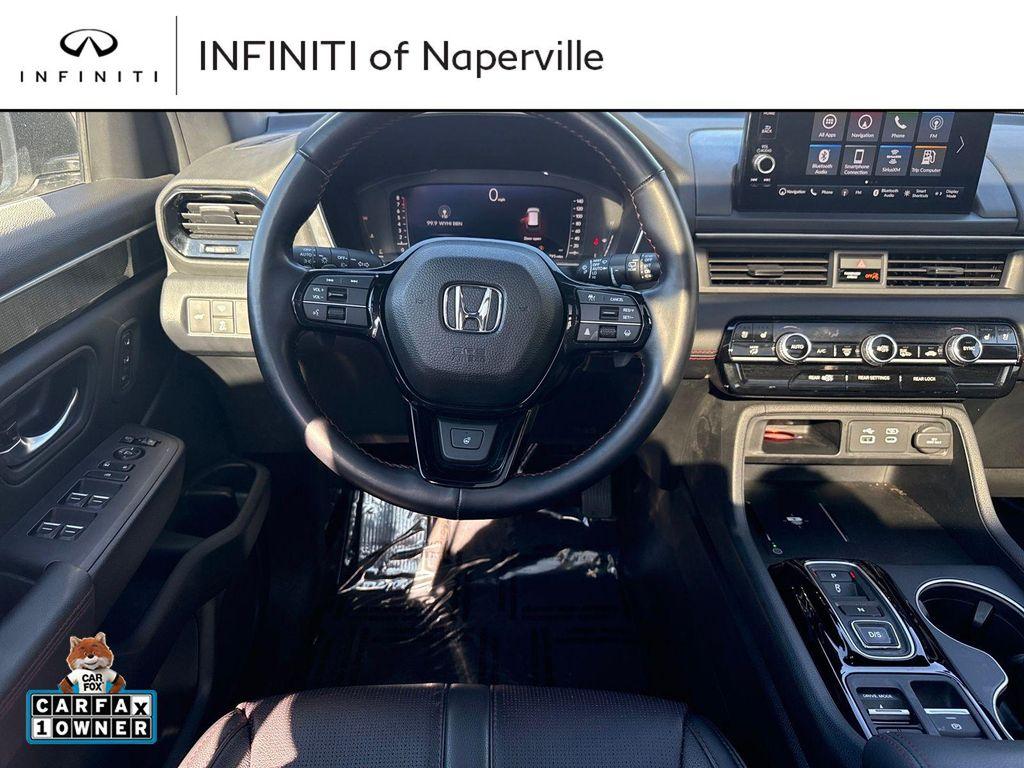 used 2025 Honda Pilot car, priced at $47,995