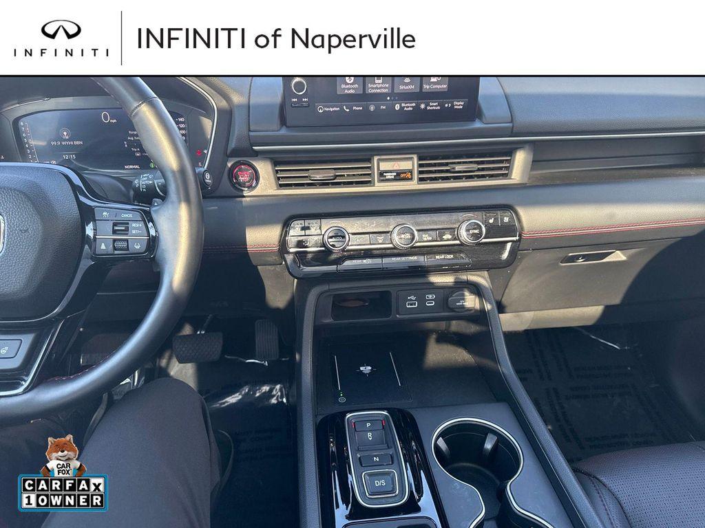 used 2025 Honda Pilot car, priced at $47,995