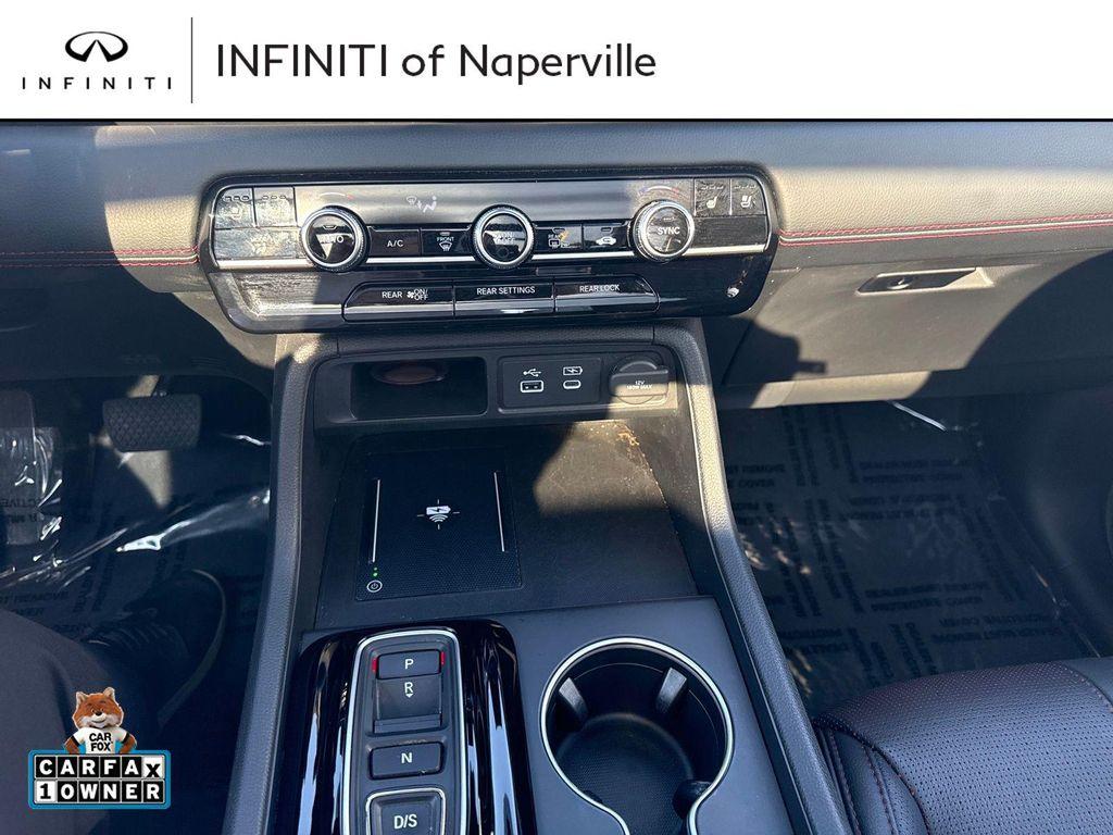 used 2025 Honda Pilot car, priced at $47,995