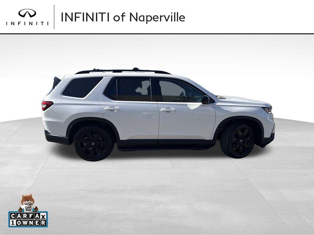 used 2025 Honda Pilot car, priced at $47,995