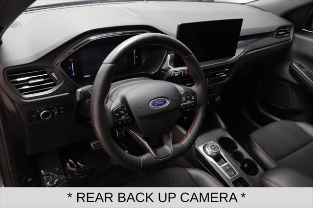 used 2023 Ford Escape car, priced at $26,995