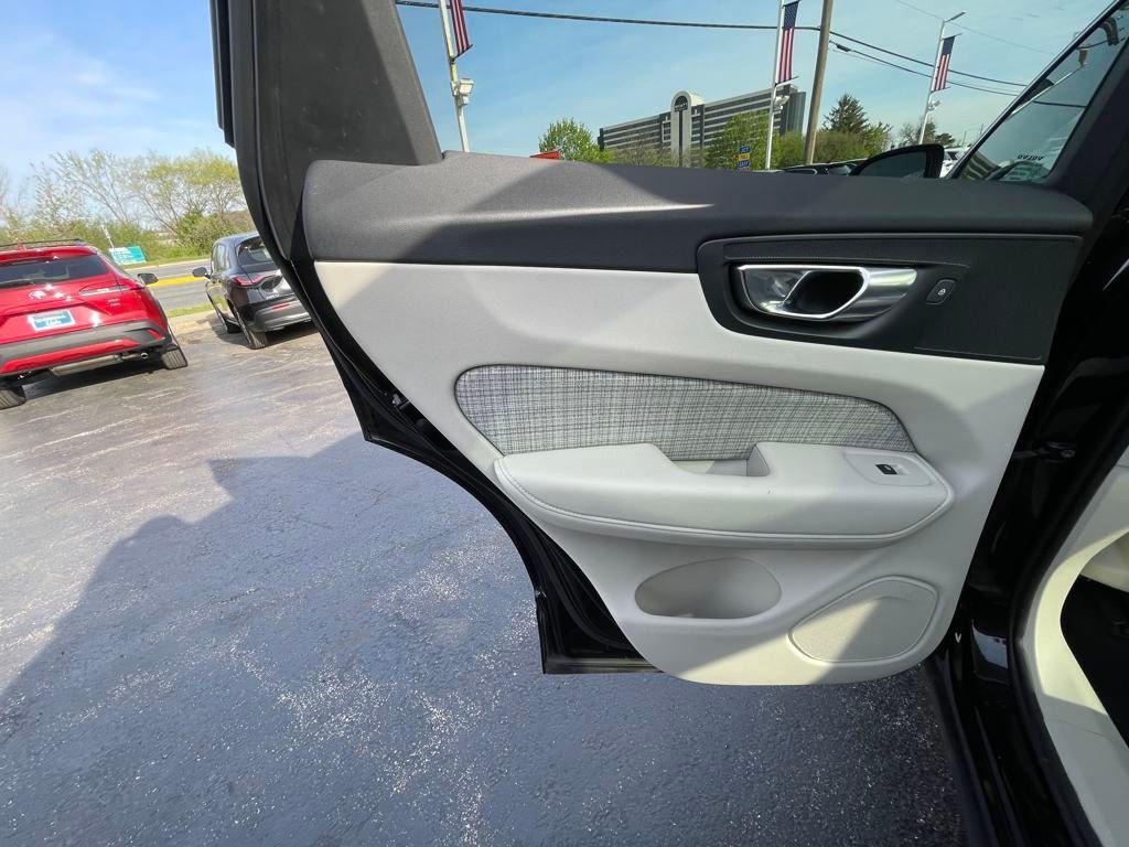 used 2022 Volvo XC60 car, priced at $26,495