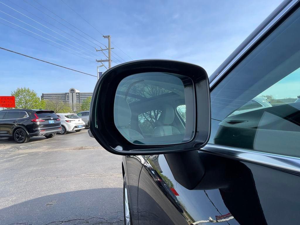 used 2022 Volvo XC60 car, priced at $26,495