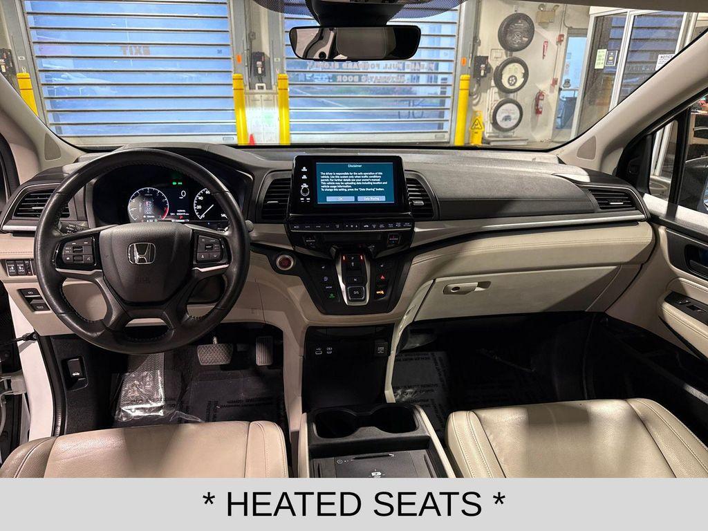 used 2025 Honda Odyssey car, priced at $37,995