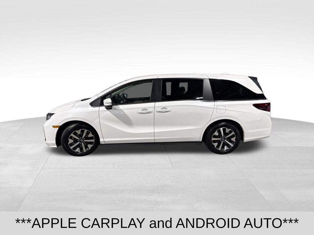used 2025 Honda Odyssey car, priced at $37,995