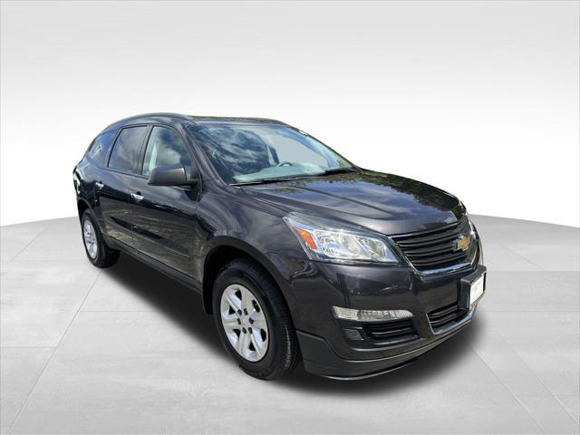 used 2015 Chevrolet Traverse car, priced at $12,450
