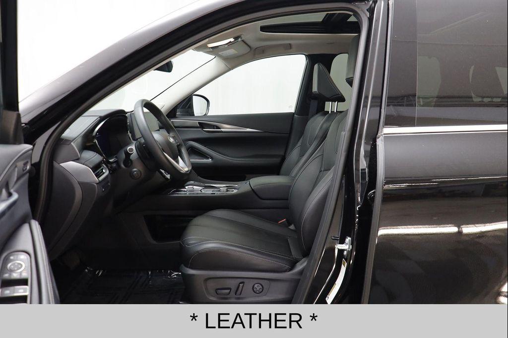 used 2025 INFINITI QX60 car, priced at $44,495