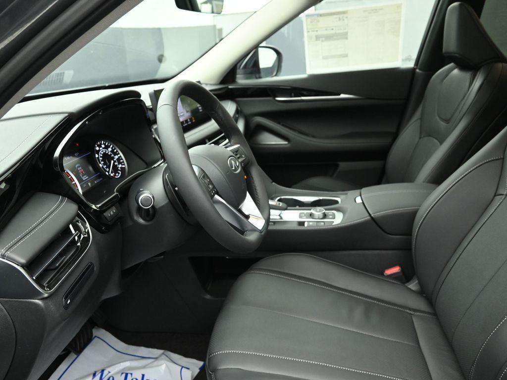 used 2025 INFINITI QX60 car, priced at $43,995