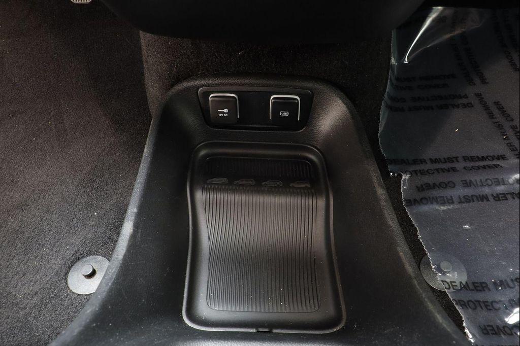 used 2020 Chrysler Pacifica car, priced at $24,995