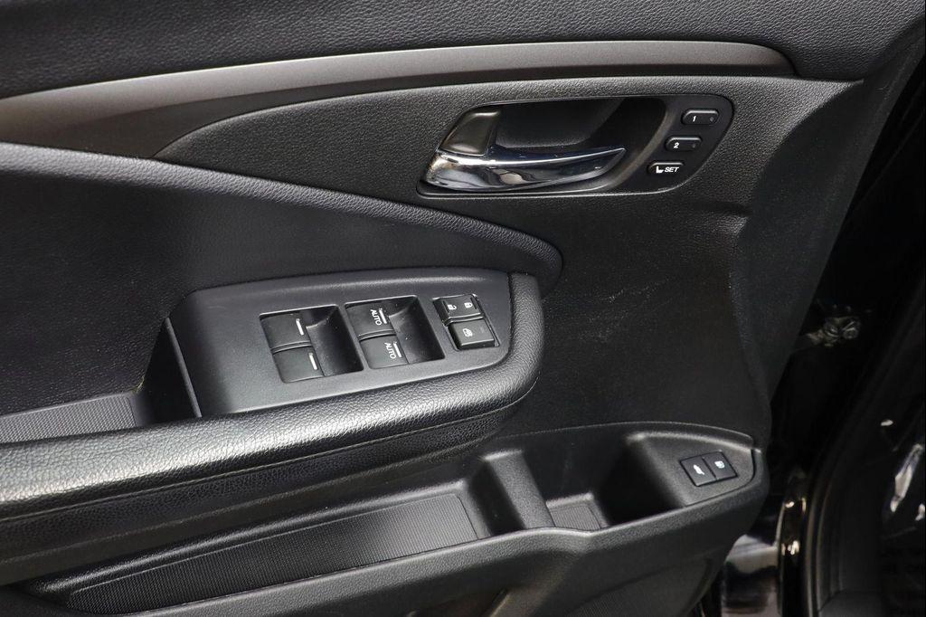 used 2019 Honda Pilot car, priced at $24,995