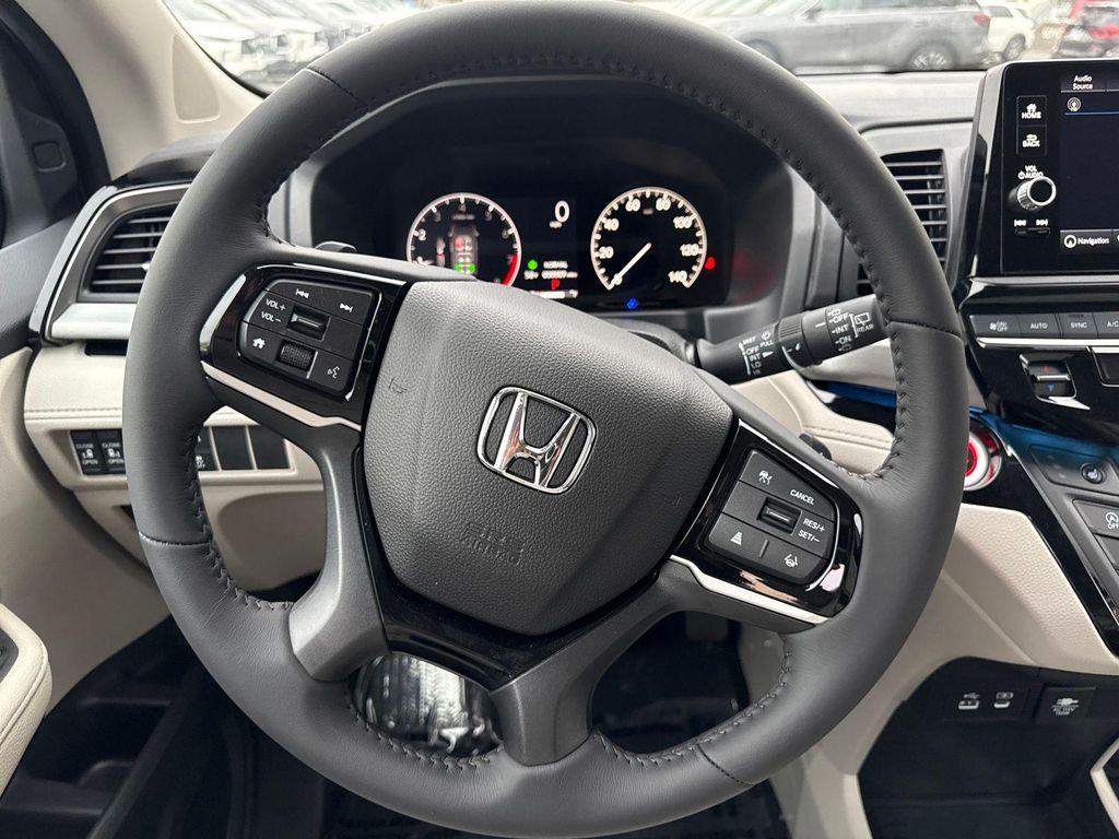 used 2026 Honda Odyssey car, priced at $45,985