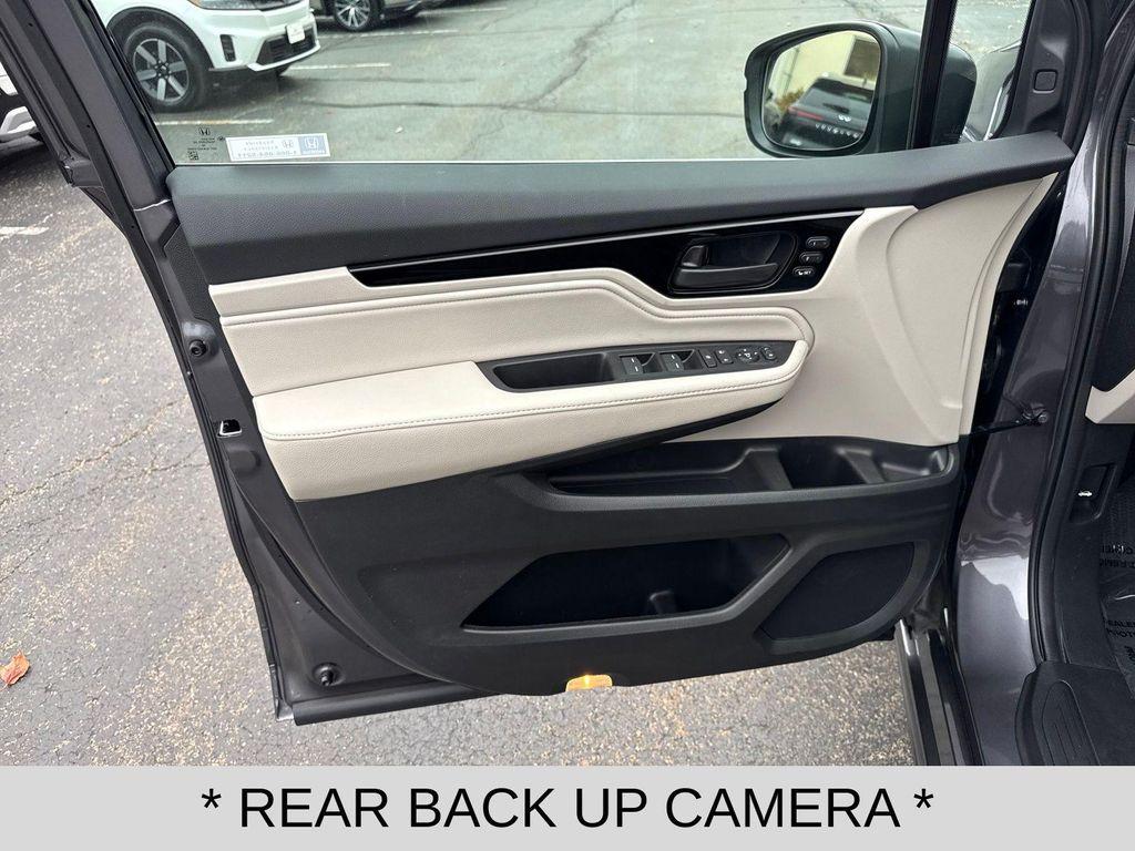 used 2026 Honda Odyssey car, priced at $45,985