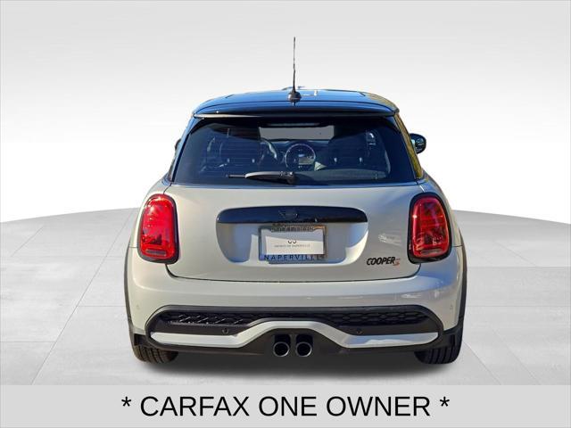 used 2022 MINI Hardtop car, priced at $22,995