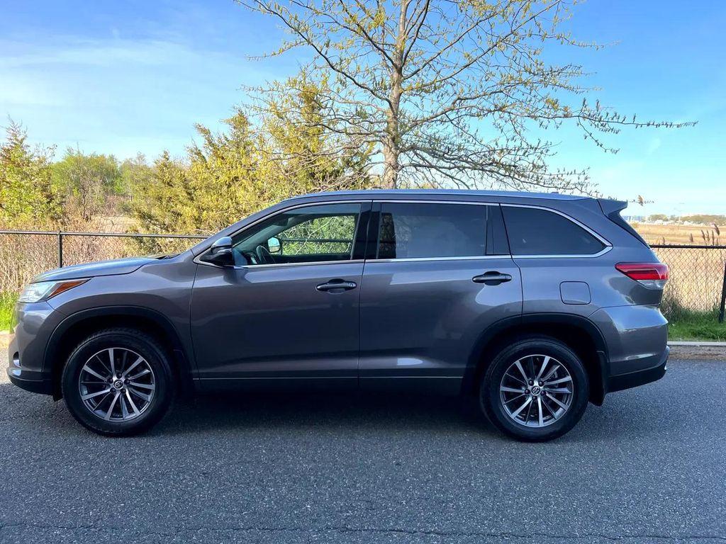 used 2017 Toyota Highlander car, priced at $18,999