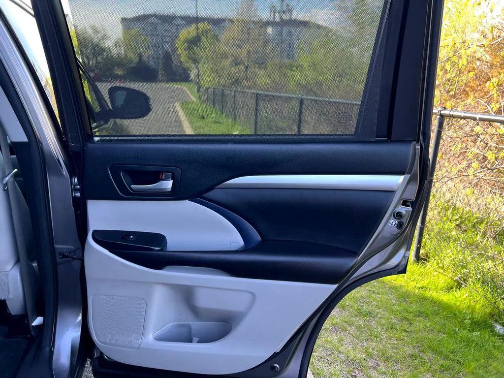 used 2017 Toyota Highlander car, priced at $18,999