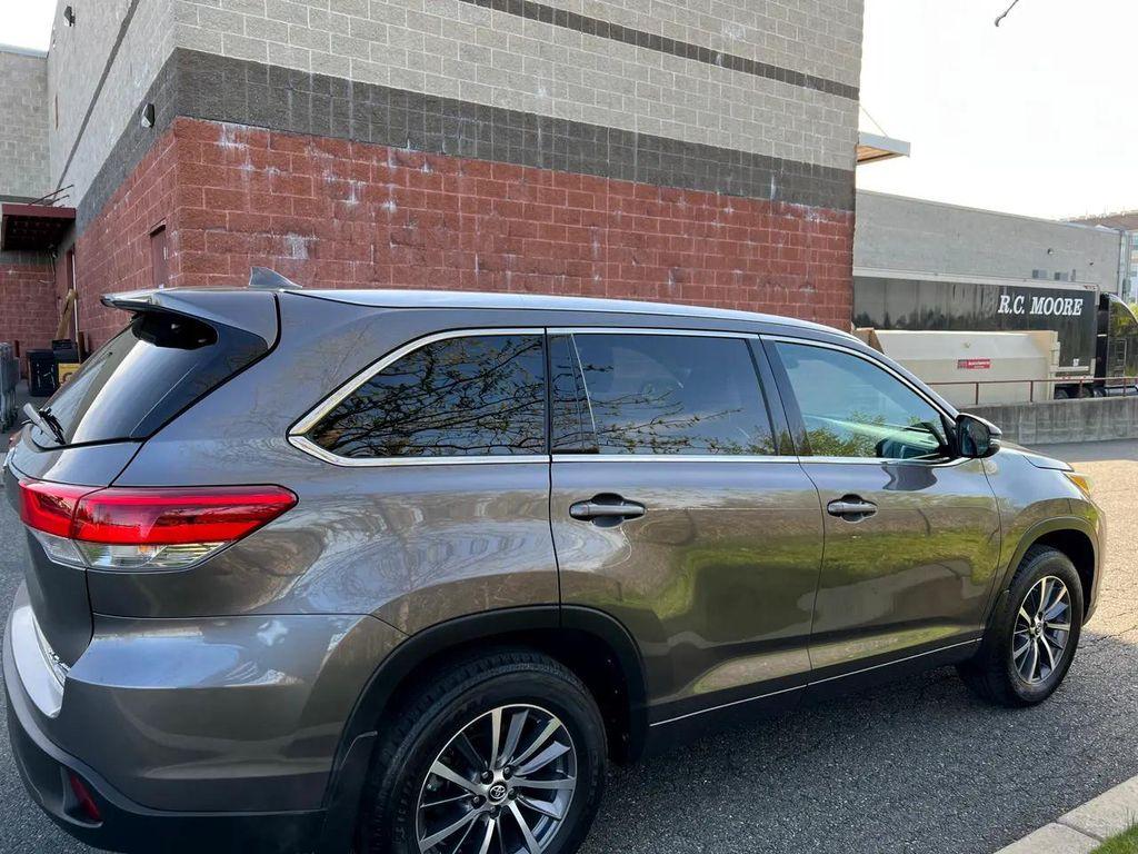 used 2017 Toyota Highlander car, priced at $18,999