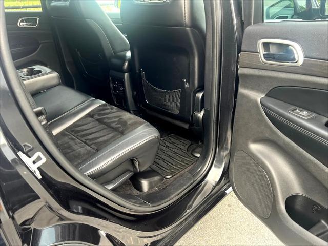 used 2015 Jeep Grand Cherokee car, priced at $15,999