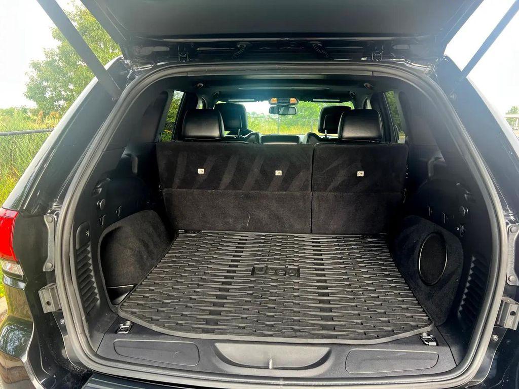 used 2015 Jeep Grand Cherokee car, priced at $14,999