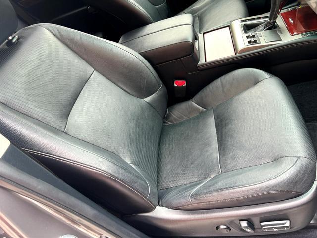 used 2013 Lexus GX 460 car, priced at $19,995