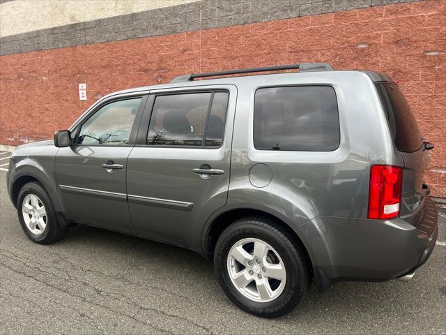 used 2011 Honda Pilot car, priced at $11,499