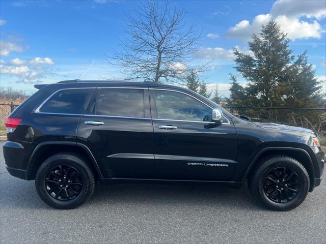 used 2014 Jeep Grand Cherokee car, priced at $12,999