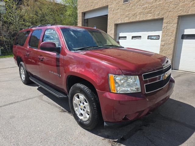 used 2009 Chevrolet Suburban car, priced at $5,750