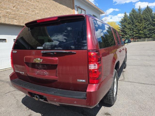 used 2009 Chevrolet Suburban car, priced at $5,750