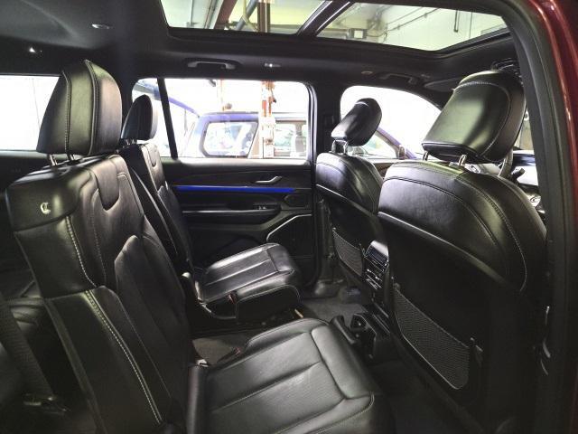 used 2023 Jeep Grand Cherokee L car