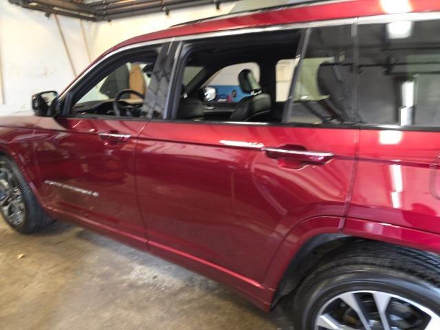 used 2023 Jeep Grand Cherokee L car