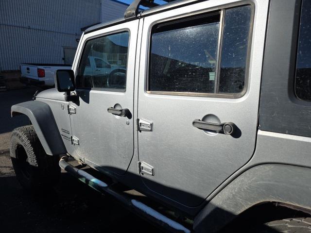 used 2015 Jeep Wrangler Unlimited car, priced at $17,427