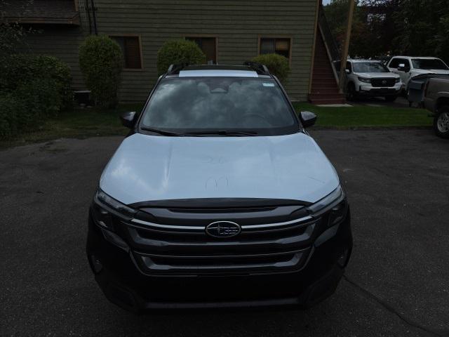 new 2025 Subaru Forester car, priced at $40,658