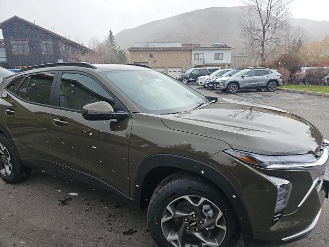 new 2024 Chevrolet Trax car, priced at $25,425