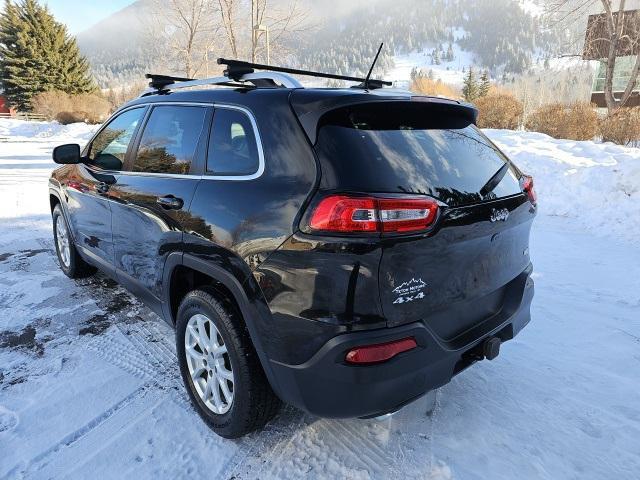 used 2015 Jeep Cherokee car, priced at $10,925