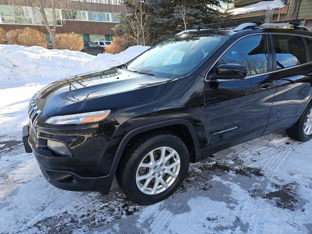 used 2015 Jeep Cherokee car, priced at $10,925