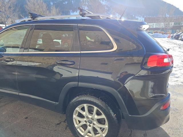 used 2015 Jeep Cherokee car, priced at $11,291