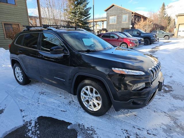 used 2015 Jeep Cherokee car, priced at $10,925