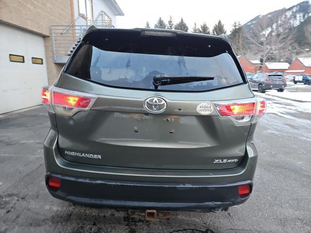 used 2015 Toyota Highlander car, priced at $15,832